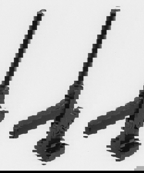 Manual Hold-Down Toggle Clamp: Vertical, 1,600 lb Capacity, Solid Bar, Flanged Base